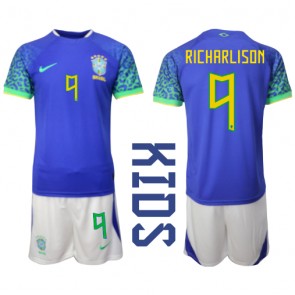 Lacne Dětský Futbalové dres Brazília Richarlison #9 MS 2022 Krátky Rukáv - Preč (+ trenírky)